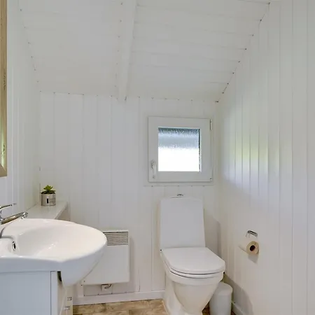 Edvardsine - 12km From The Sea By Interhome Feriehus *